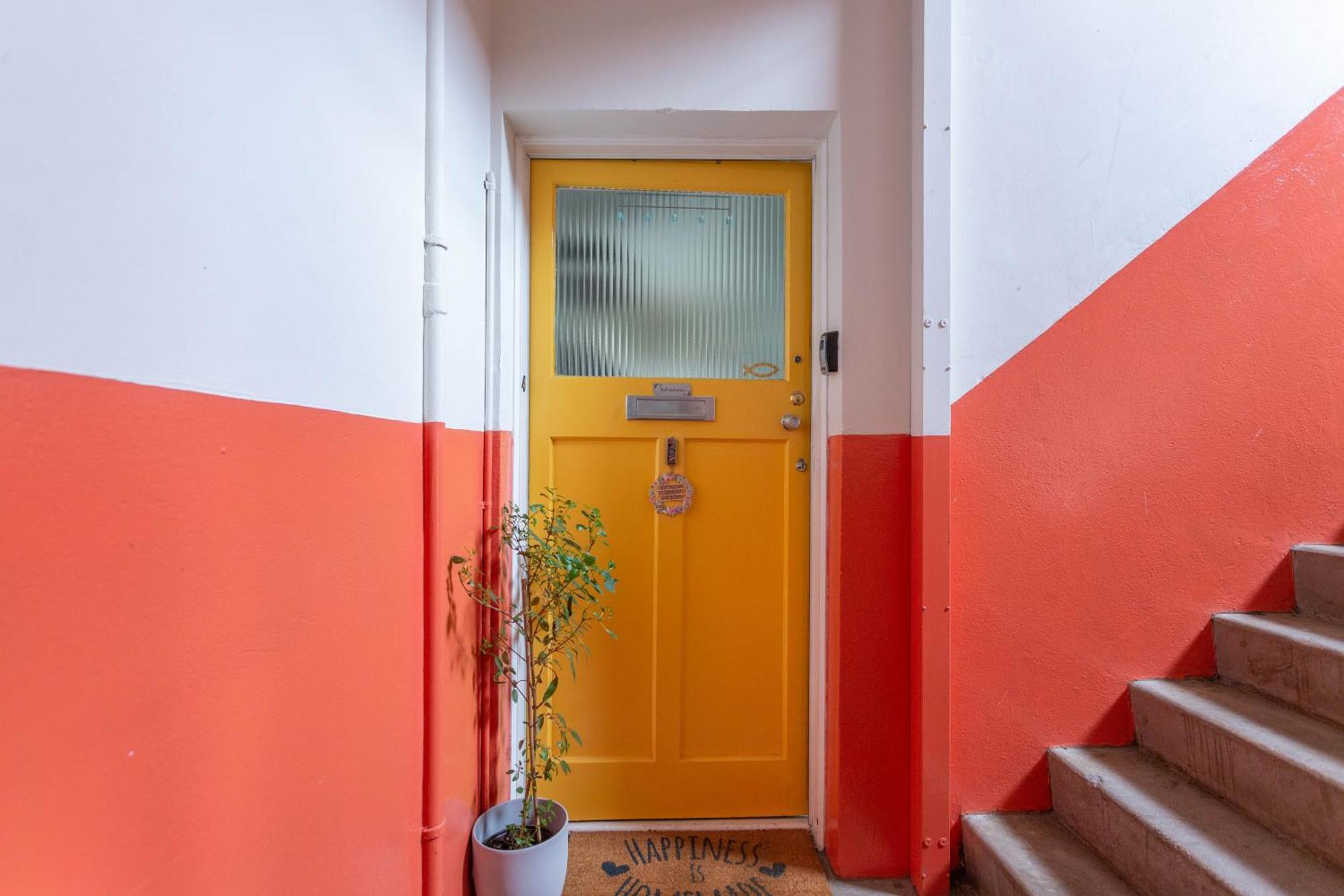 Bright & Spacious Double Room With Garden View- Close To Airport & City Centre EDI Eksteriør billede